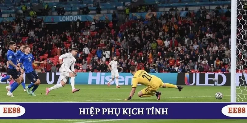 Hiệp phụ kịch tính